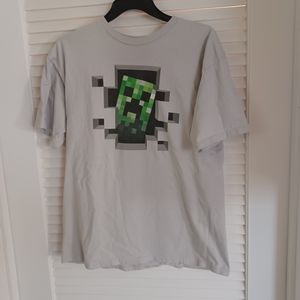 MINECRAFT t shirt gray with graphic M